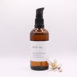 froral body oil fragrance